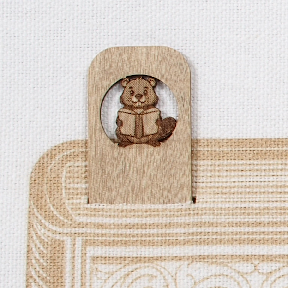 Myrtlewood Bookmark - Book Buddies - Beaver